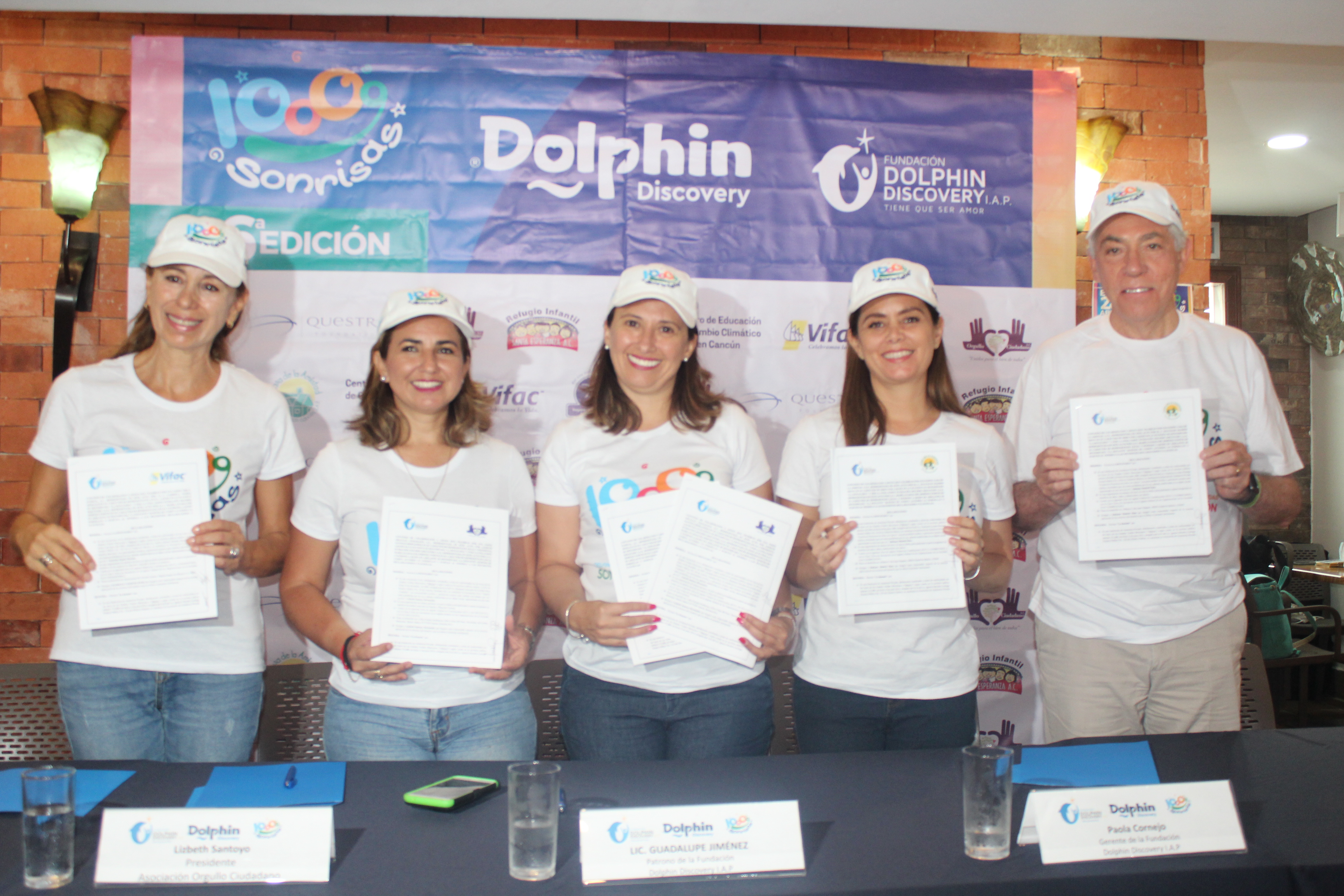 FUNDACI�N DOLPHIN DISCOVERY SIGNED AN AGREEMENT WITH BENEFITED ASSOCIATIONS